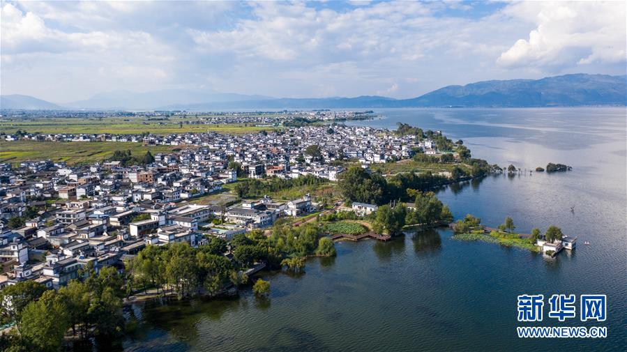 (新華全媒頭條·走向我們的小康生活·圖文互動(dòng))(1)綠染云嶺小康路——生態(tài)文明建設(shè)的云南實(shí)踐