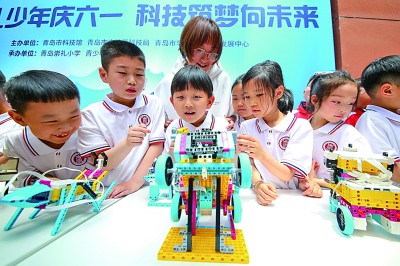 激勵(lì)創(chuàng)新，樹(shù)立“強(qiáng)國(guó)有我”鴻鵠志